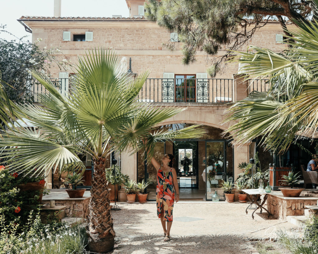 Cal Reiet Holistic Sanctuary In Mallorca With A Healthy Food